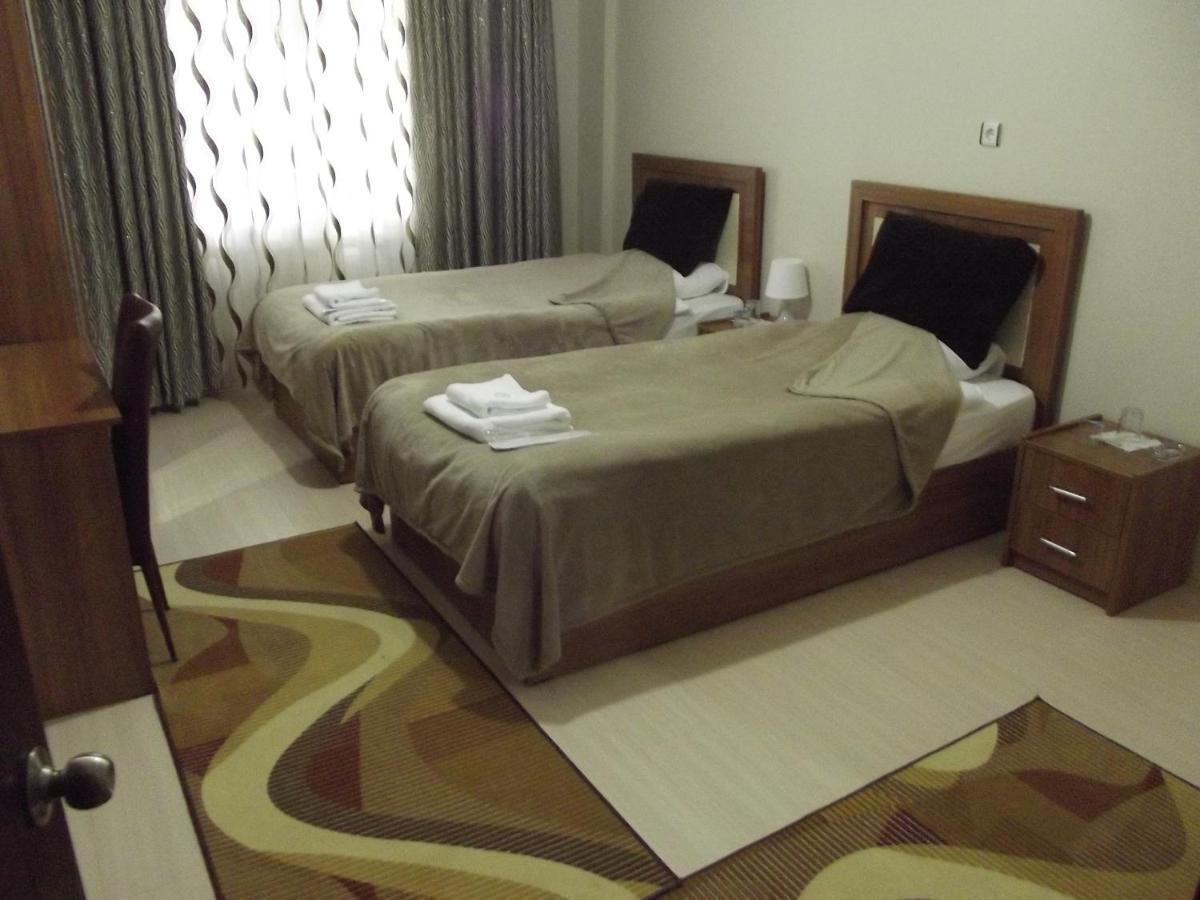 Borpark Otel Emet Exterior foto